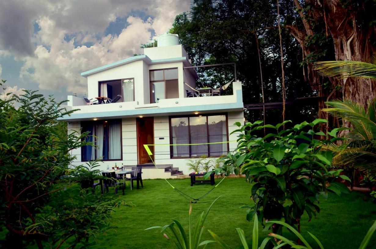 Alibaug Serenity Villa Алибаг Экстерьер фото